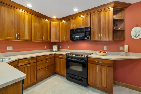 23 Pine Road North Hampton NH 03862