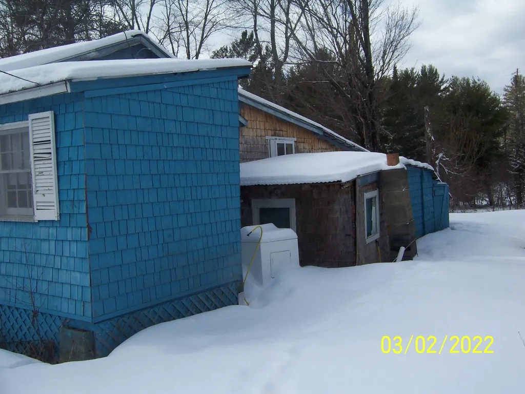 397 Switch Road Canaan NH 03741
