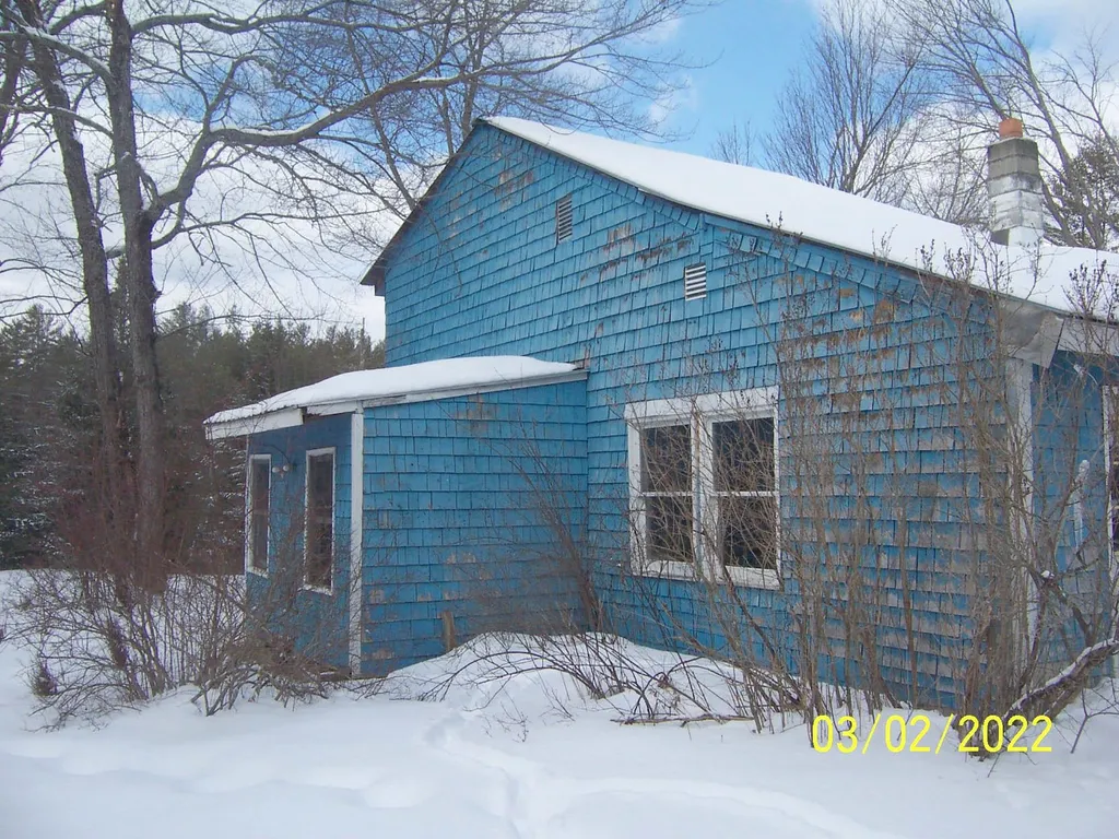397 Switch Road Canaan NH 03741
