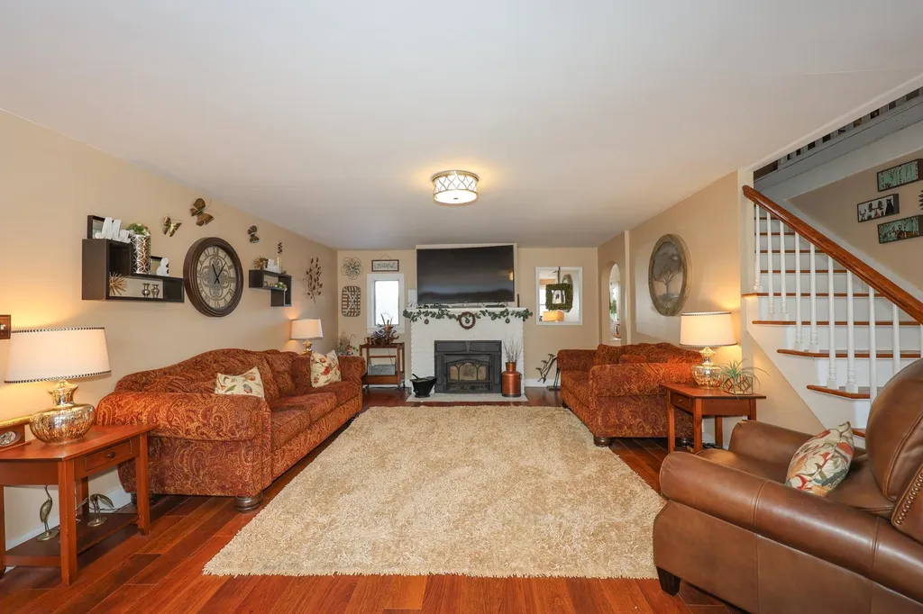 18 Lucinda Terrace Keene NH 03431