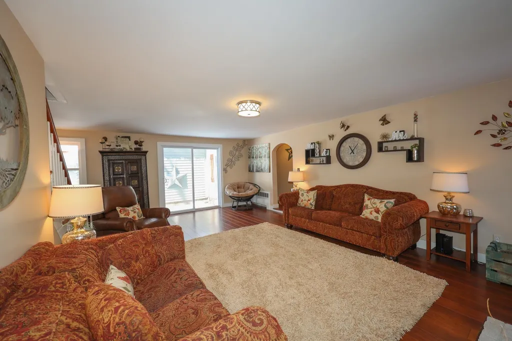 18 Lucinda Terrace Keene NH 03431