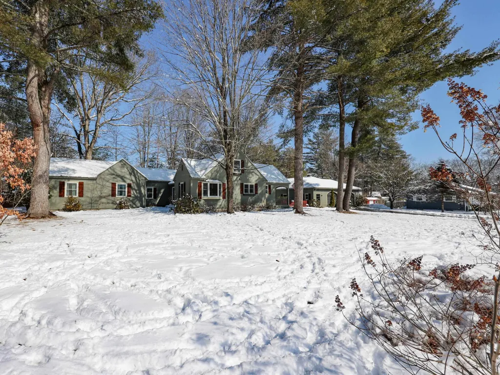 18 Lucinda Terrace Keene NH 03431