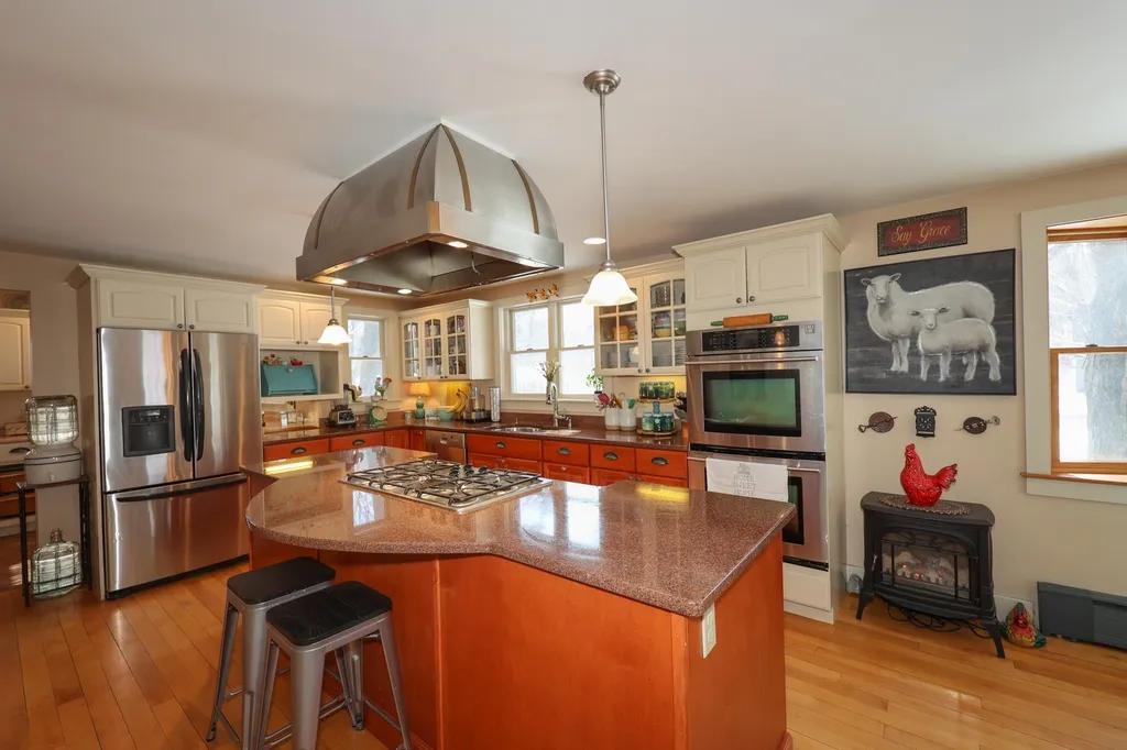 18 Lucinda Terrace Keene NH 03431
