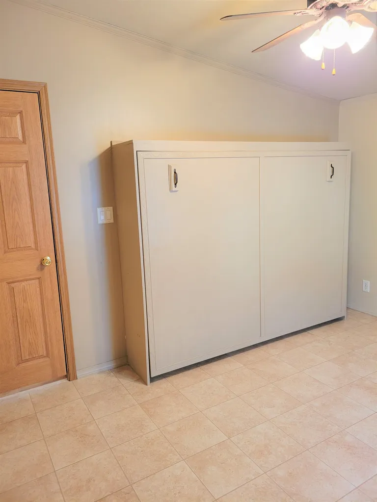 108 Hillview Circle Charlestown NH 03603