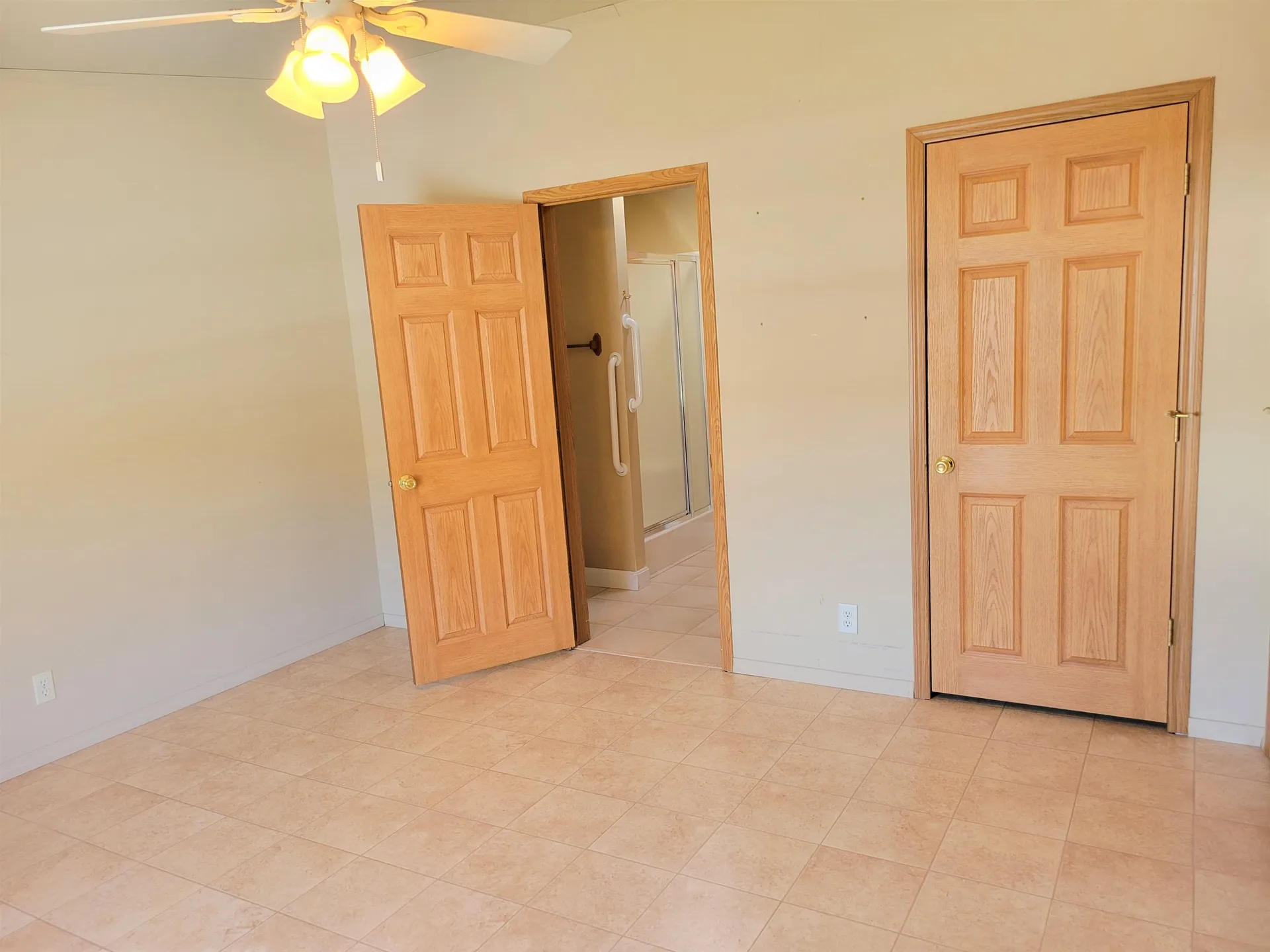108 Hillview Circle Charlestown NH 03603