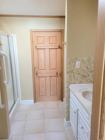 108 Hillview Circle Charlestown NH 03603
