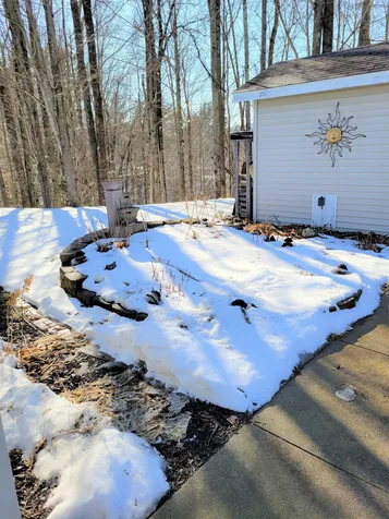 108 Hillview Circle Charlestown NH 03603