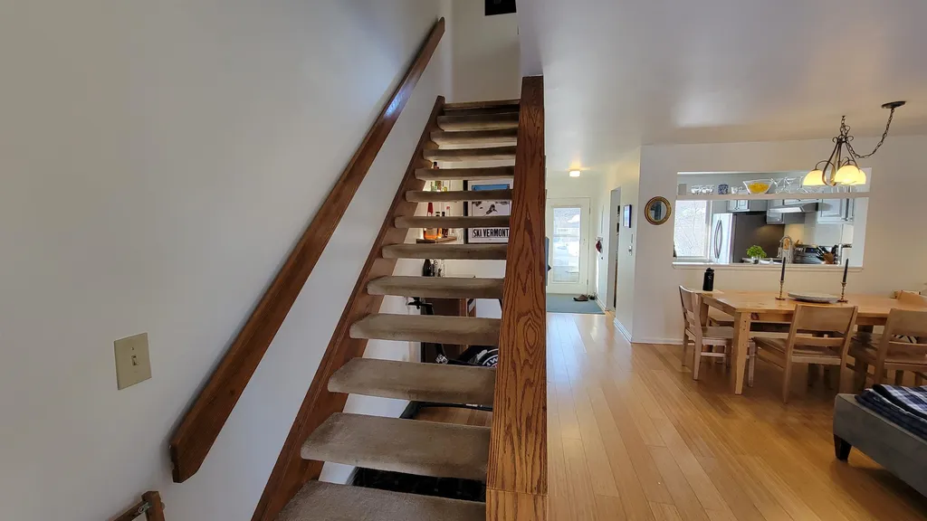 47 Overlook Drive South Burlington VT 05403