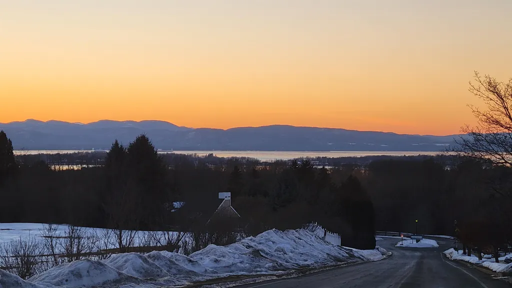 47 Overlook Drive South Burlington VT 05403