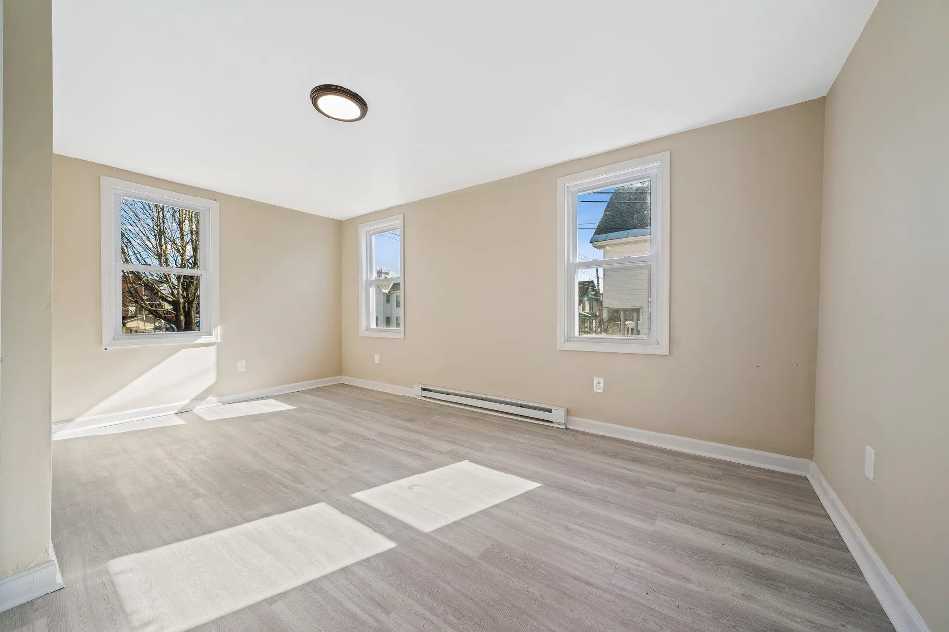 31 Franklin Street Claremont NH 03743