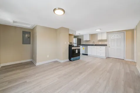 31 Franklin Street Claremont NH 03743