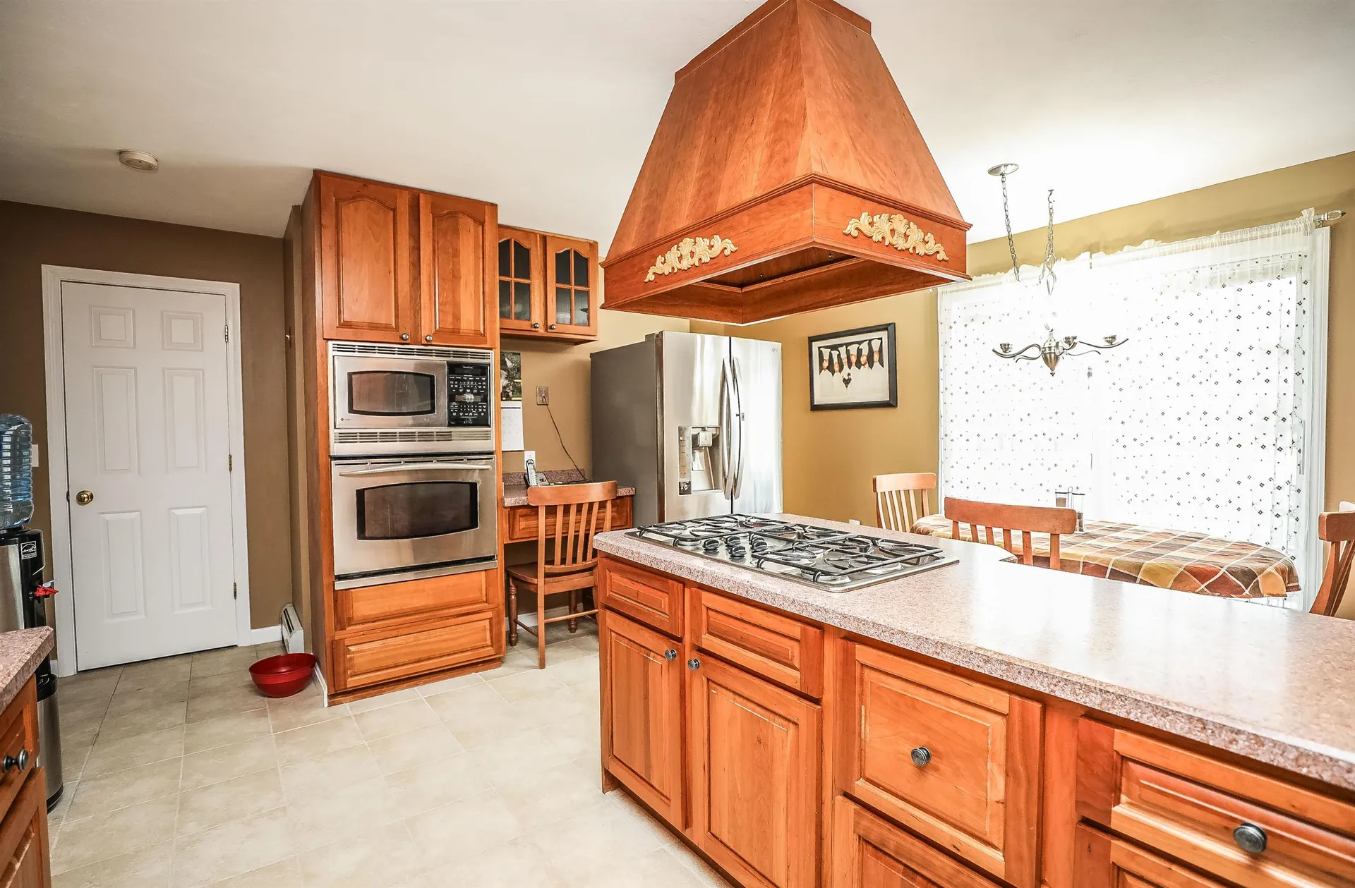 233 Bunker Hill Road Auburn NH 03032