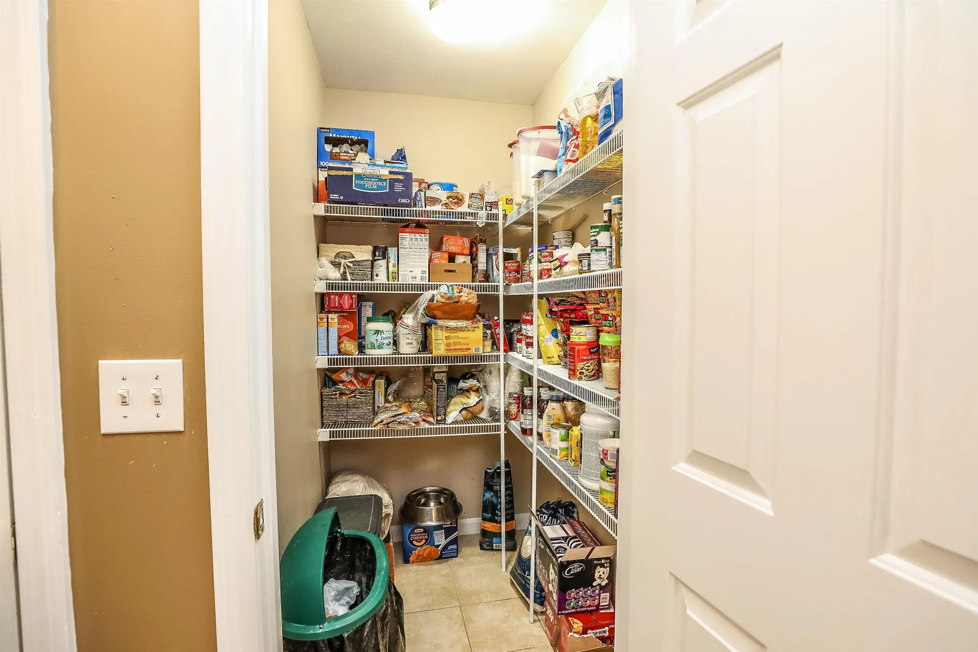 233 Bunker Hill Road Auburn NH 03032