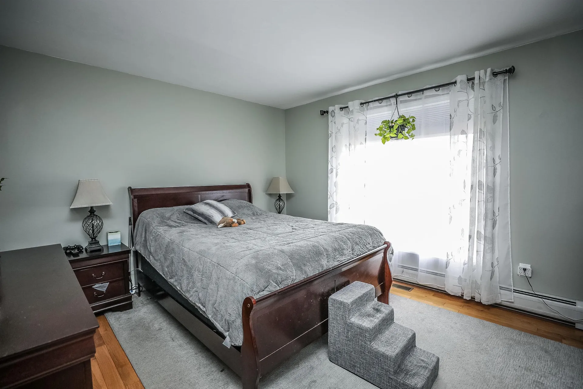 233 Bunker Hill Road Auburn NH 03032