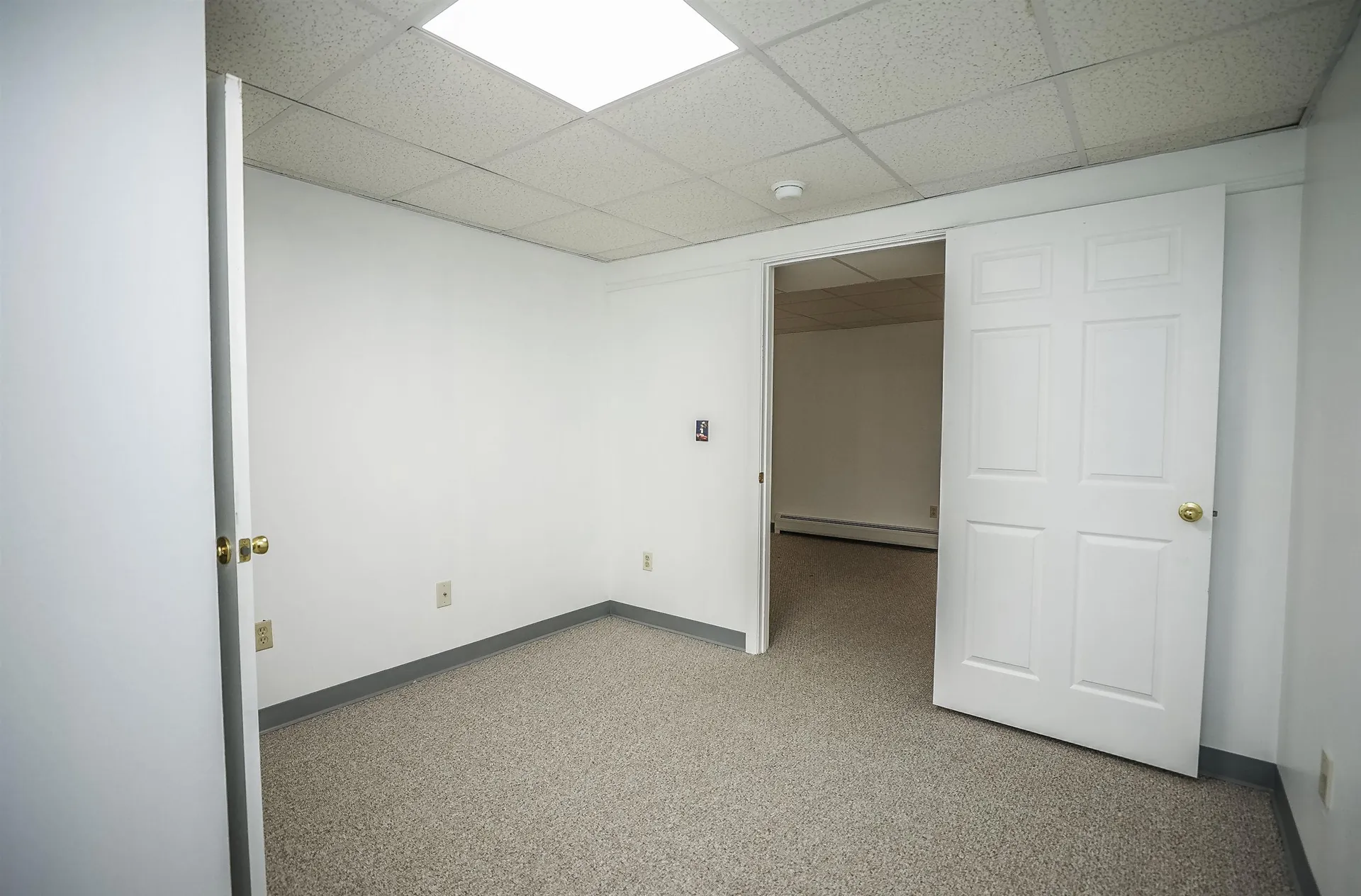 233 Bunker Hill Road Auburn NH 03032