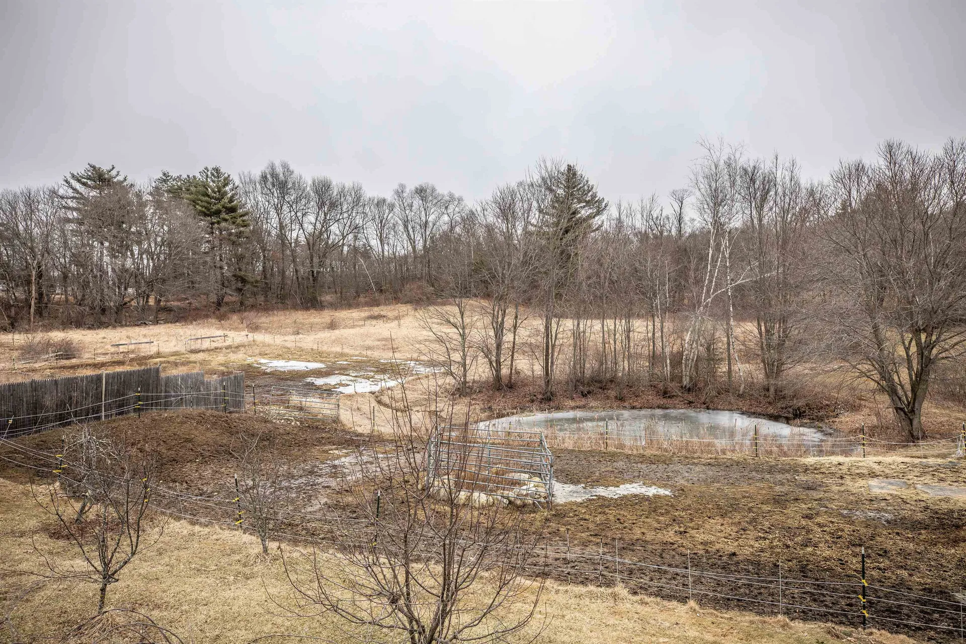 233 Bunker Hill Road Auburn NH 03032