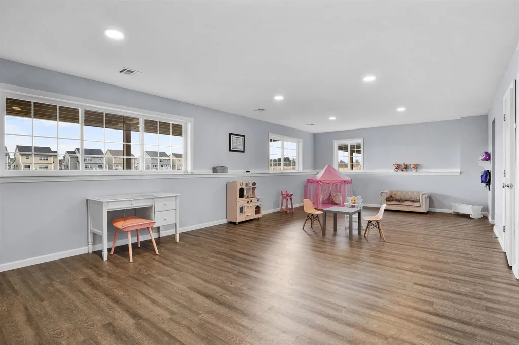 178 Sommerfield Avenue South Burlington VT 05403