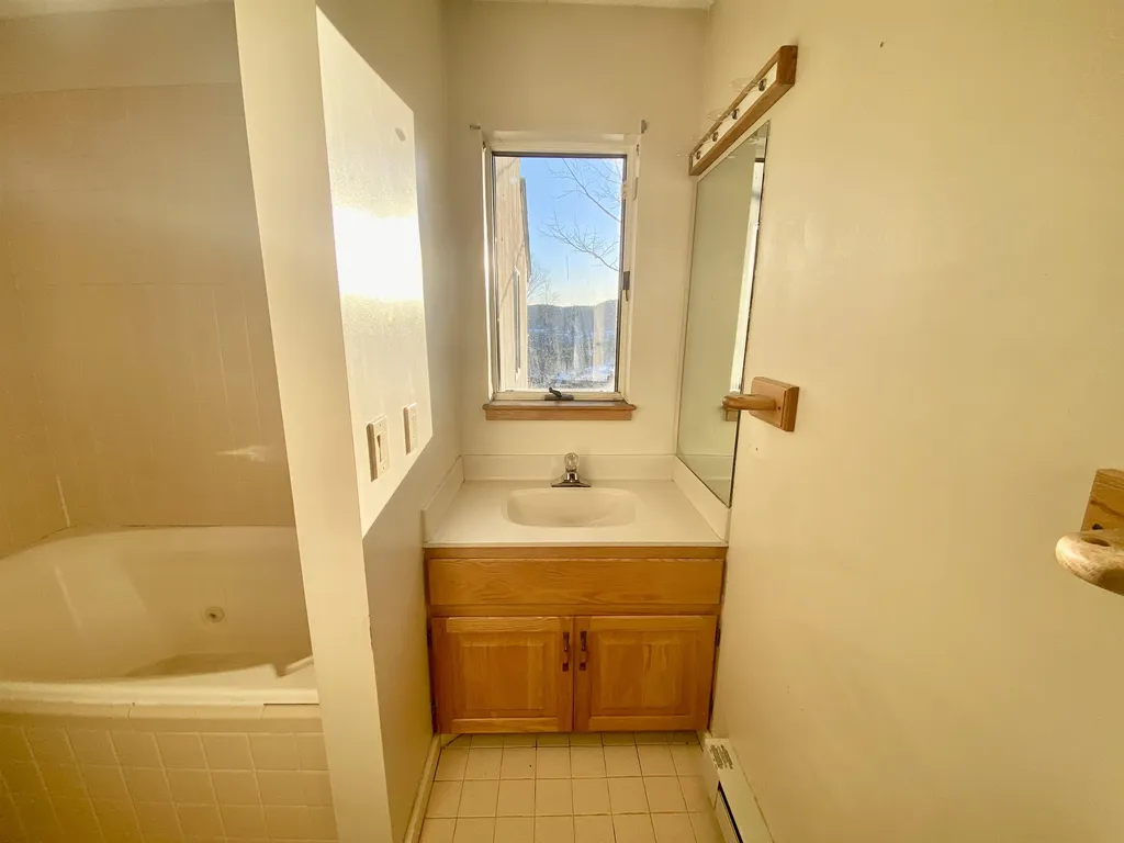 388 Alden Partridge Road Hartford VT 05059