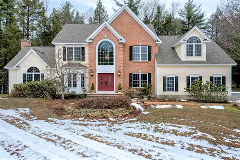 72 Purington Lane Chester NH 03036