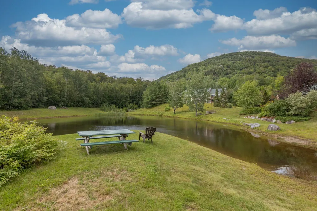 13 White Oak Lane Lincoln NH 03251
