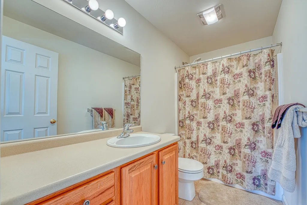 13 White Oak Lane Lincoln NH 03251