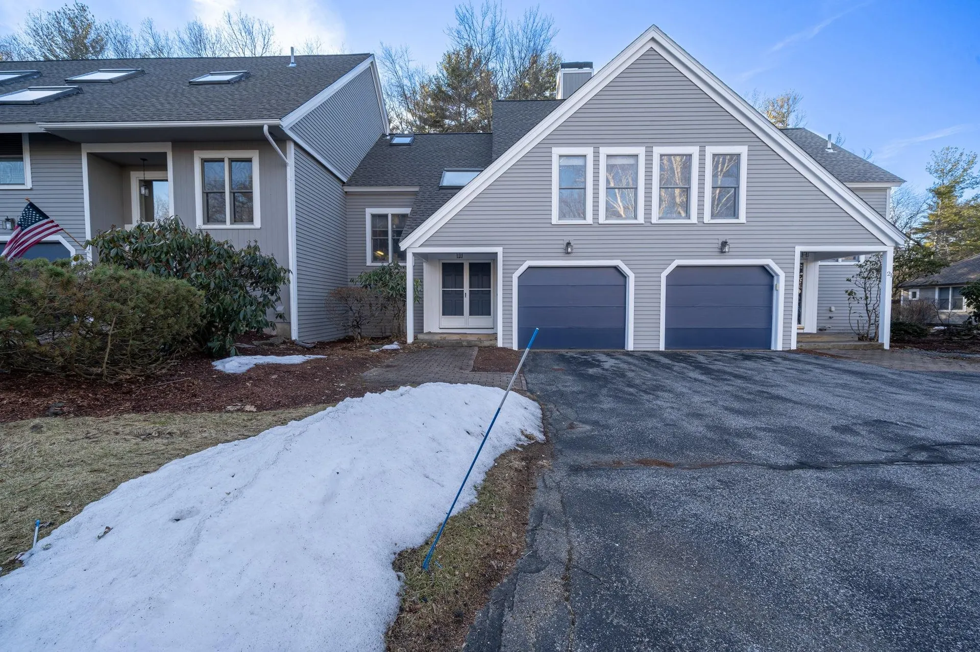 23 Goldfinch Lane Nashua NH 03062