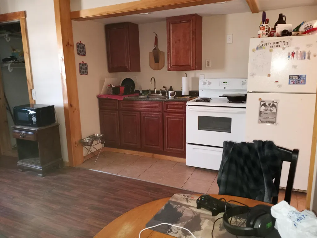 47 South Street Claremont NH 03743
