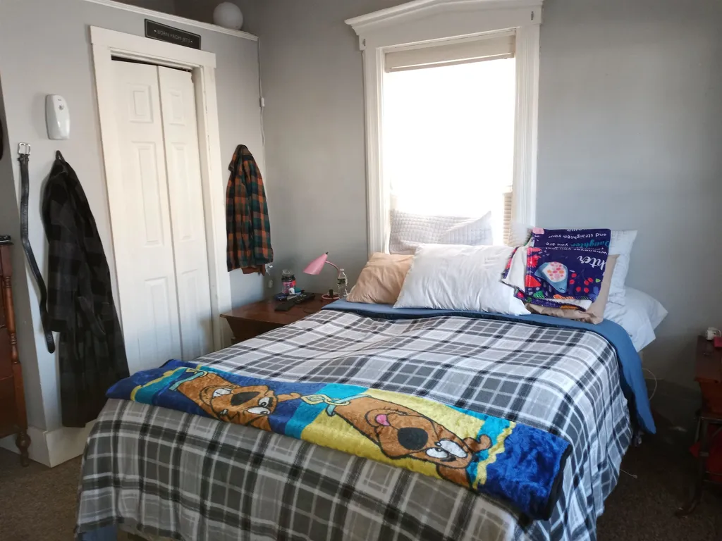 47 South Street Claremont NH 03743