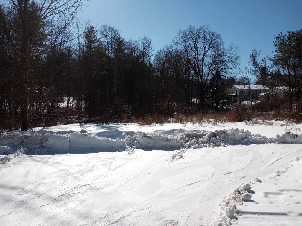 47 South Street Claremont NH 03743