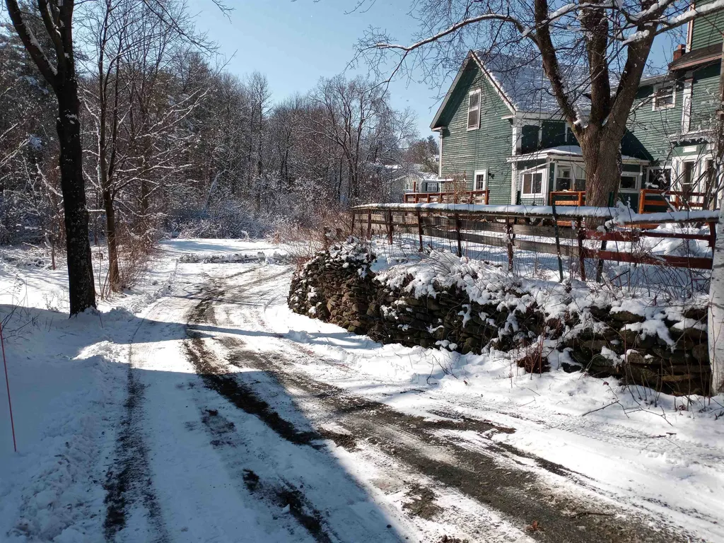47 South Street Claremont NH 03743