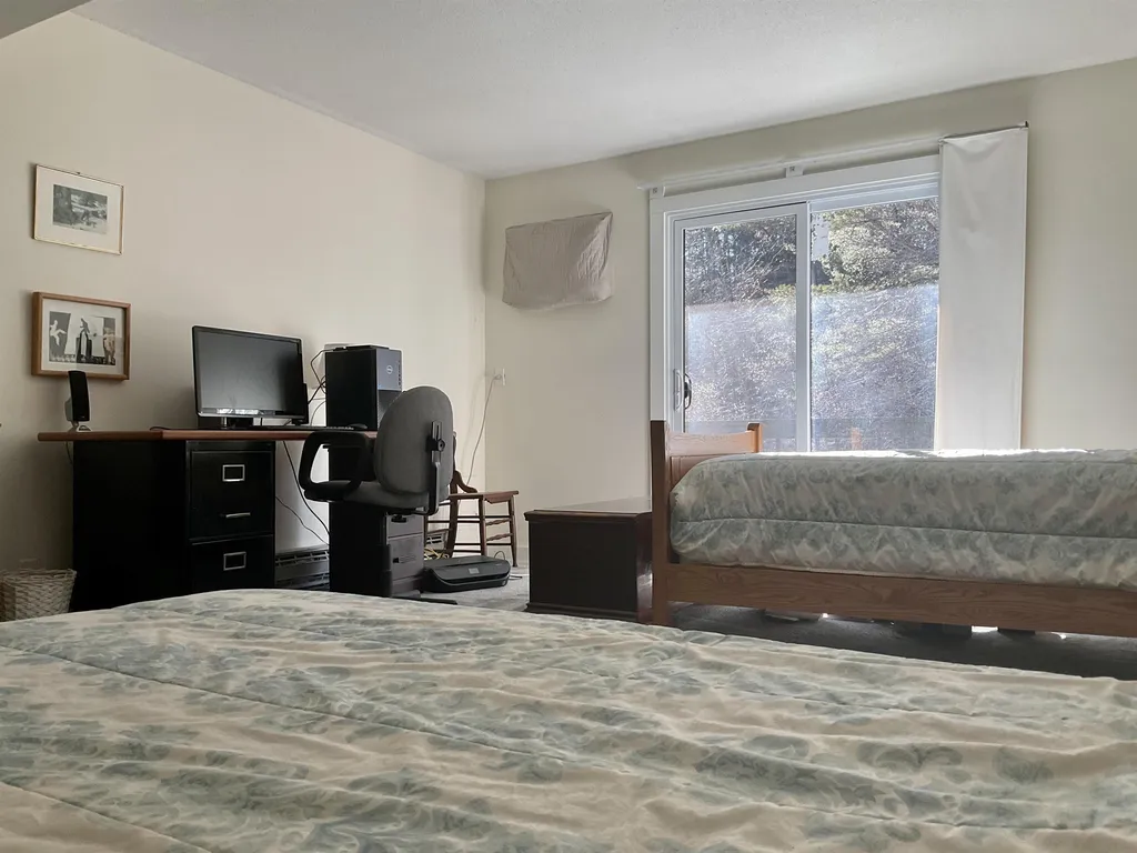 109 Brook Hollow Hanover NH 03755