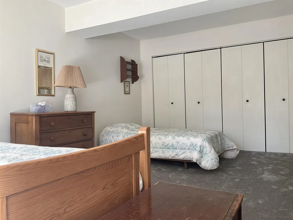 109 Brook Hollow Hanover NH 03755