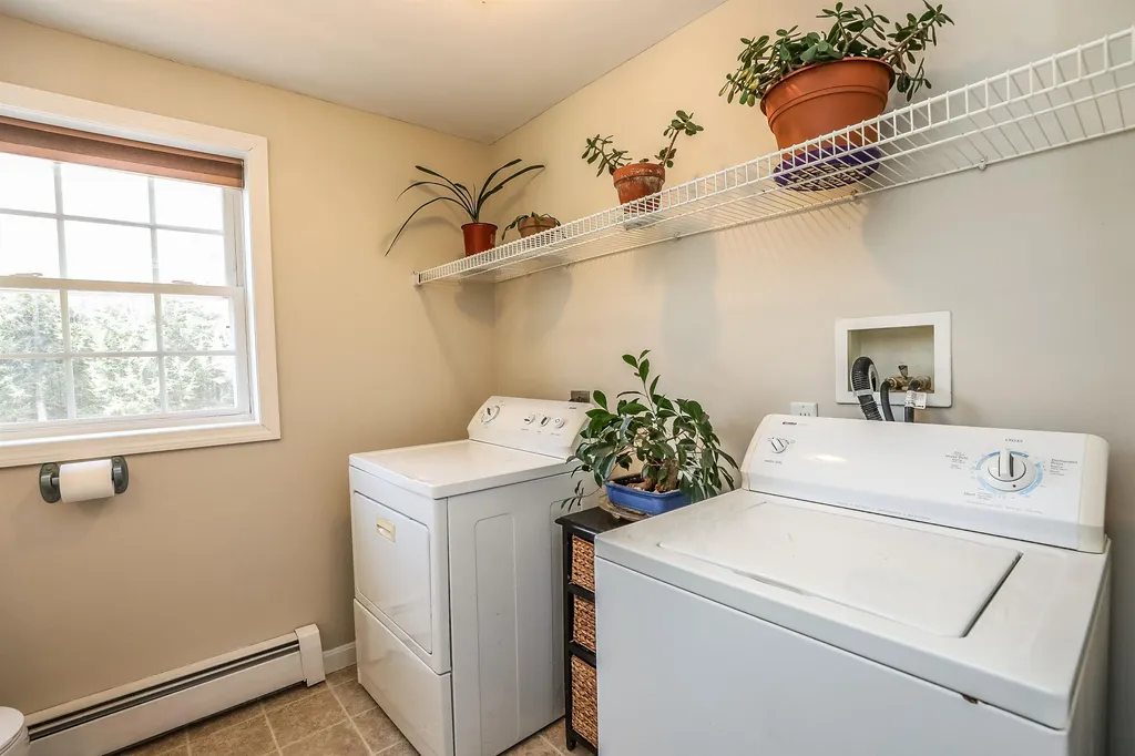 75 Taggart Circle Rindge NH 03461