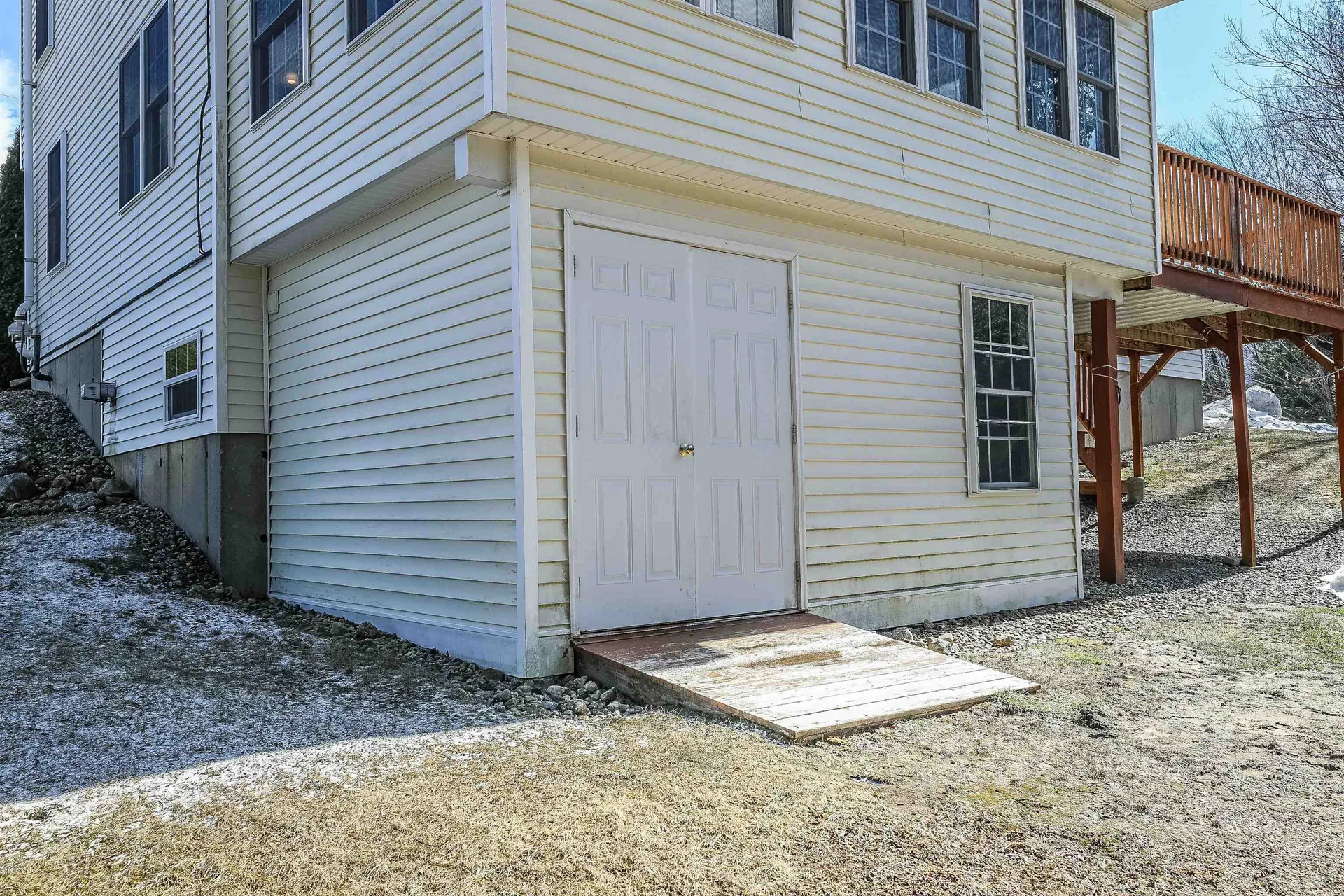 75 Taggart Circle Rindge NH 03461