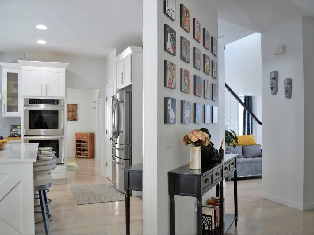 28 Pinnacle Drive South Burlington VT 05403