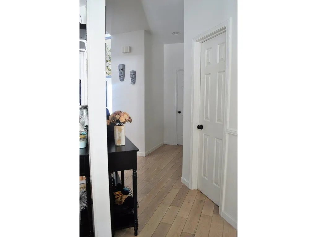 28 Pinnacle Drive South Burlington VT 05403