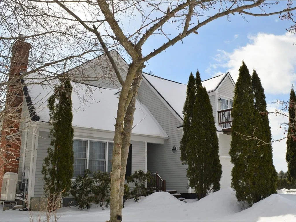28 Pinnacle Drive South Burlington VT 05403