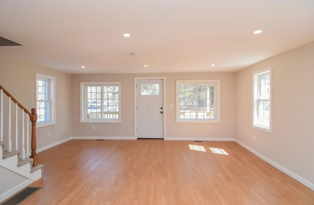 281 Bodwell Road Manchester NH 03109