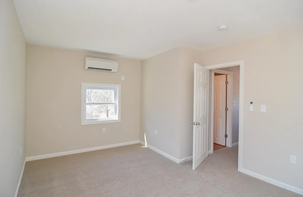 281 Bodwell Road Manchester NH 03109