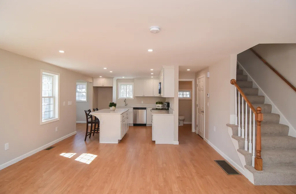 281 Bodwell Road Manchester NH 03109