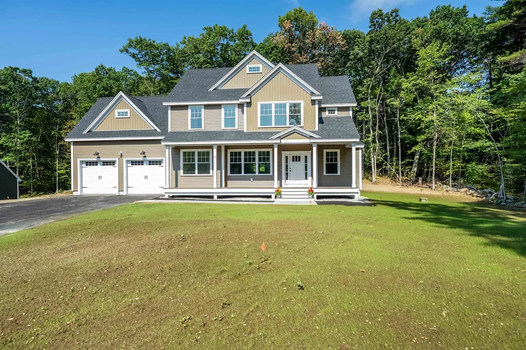 7 Brady Lane Hampstead NH 03841