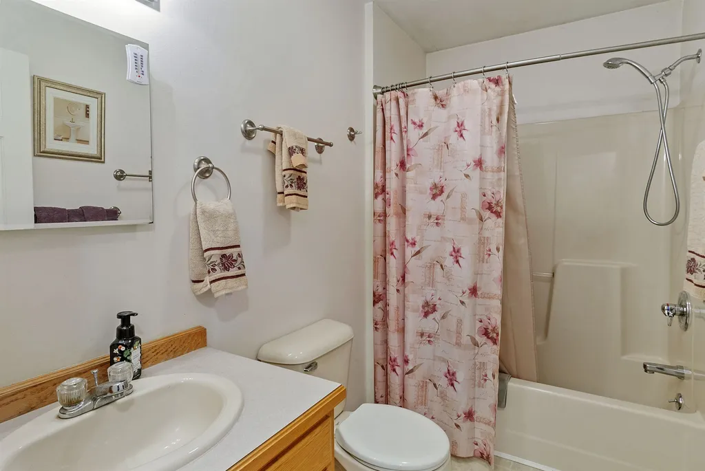 148 Old Wolfeboro Road Alton NH 03809