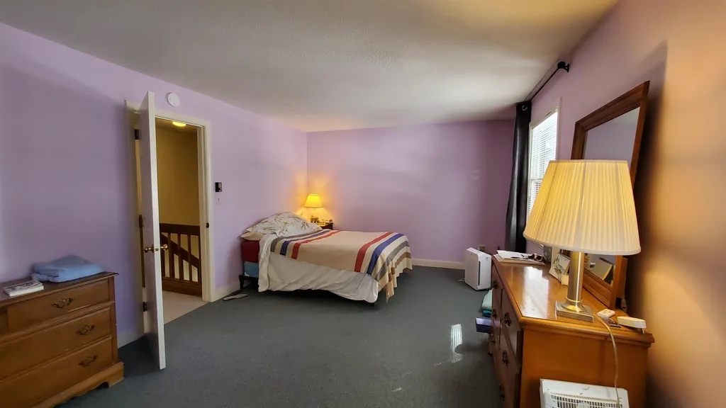 976 Hard Road Hartford VT 05059