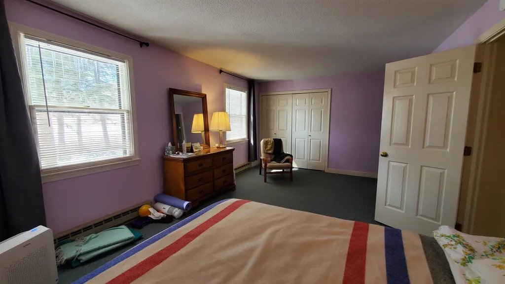 976 Hard Road Hartford VT 05059