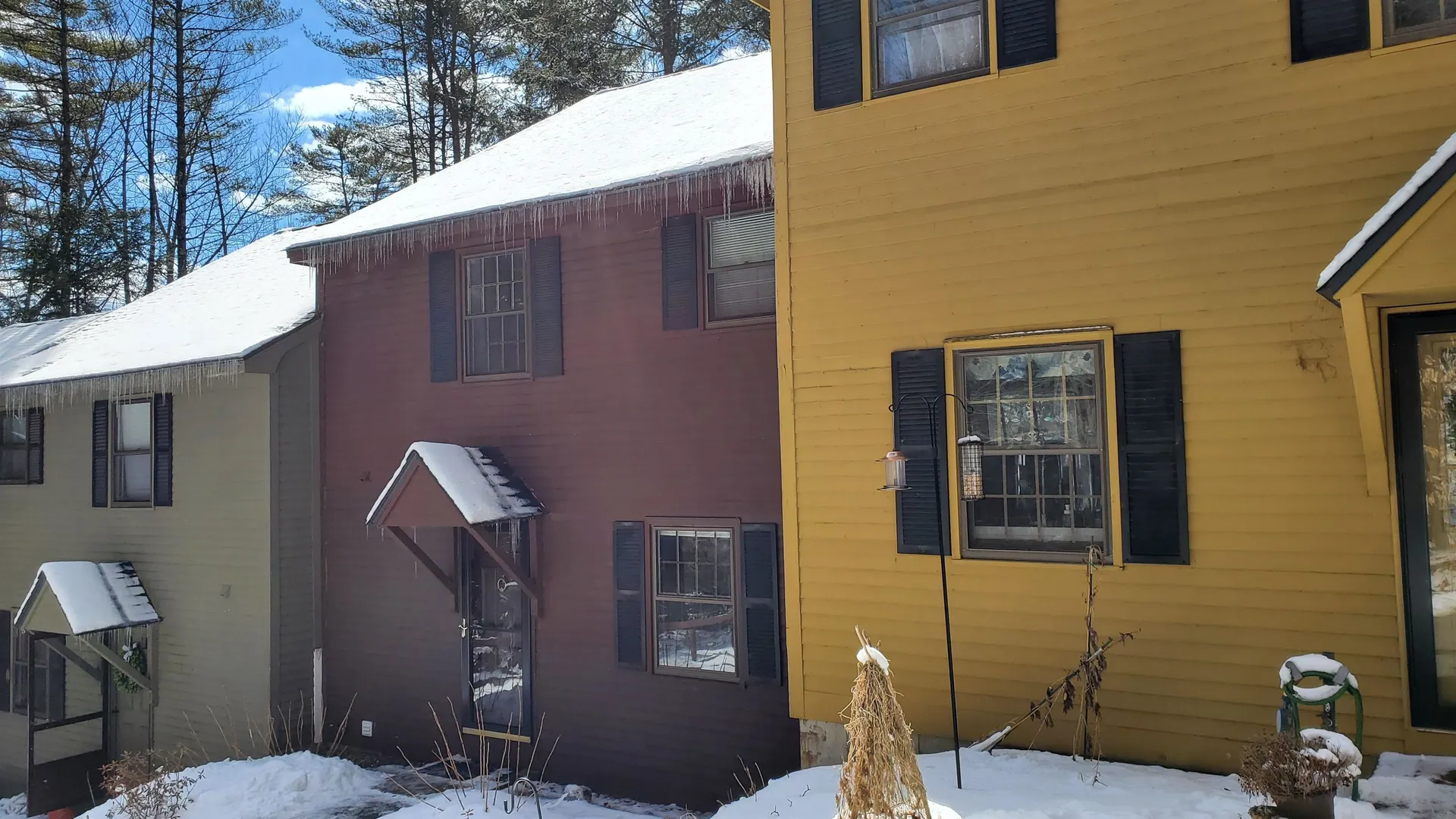 976 Hard Road Hartford VT 05059