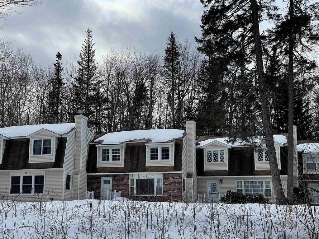 15-2 Hawthorne Way Rumney NH 03266