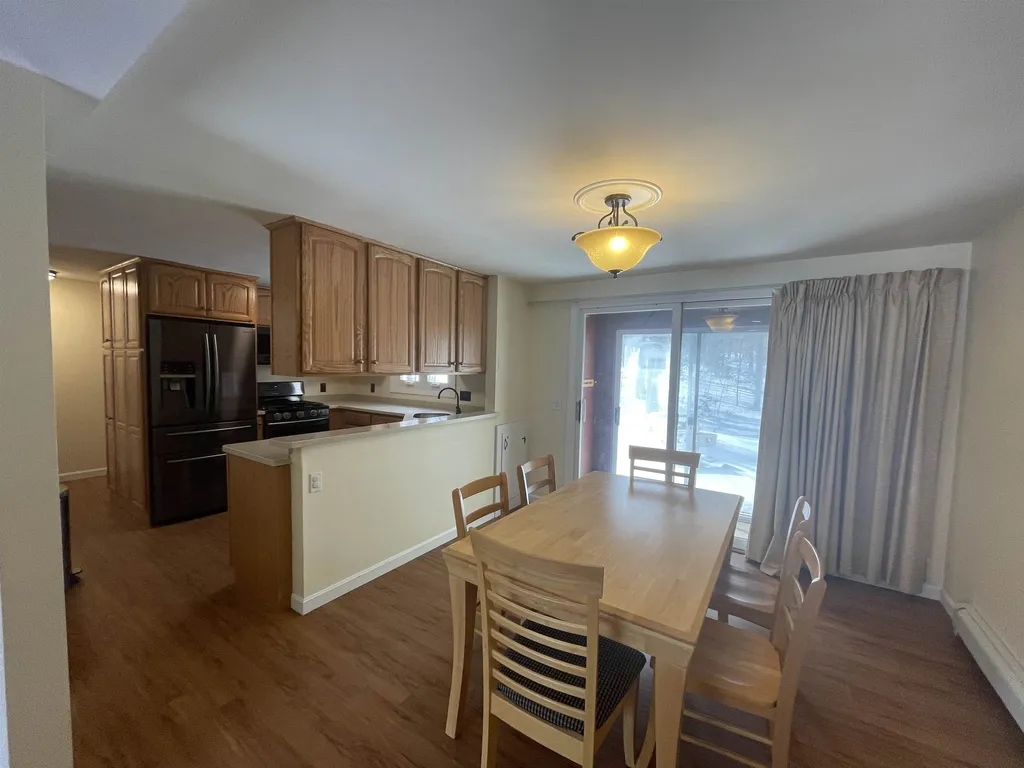 15-2 Hawthorne Way Rumney NH 03266