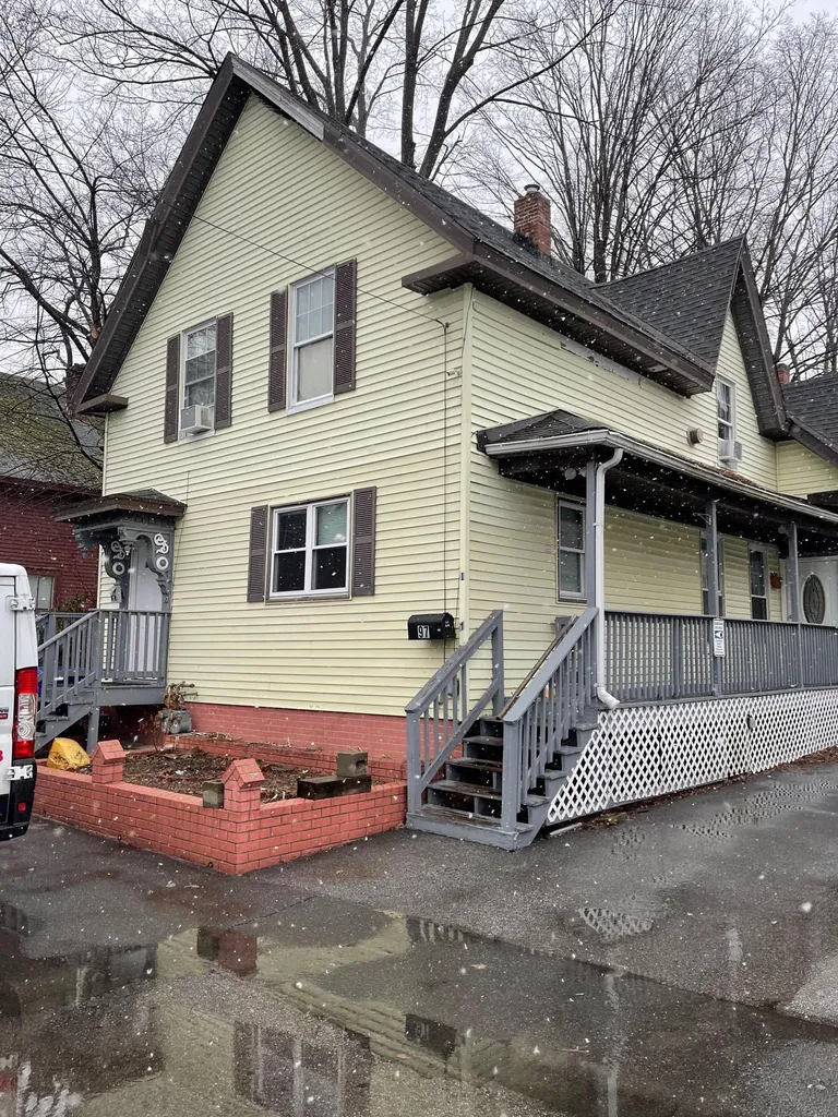 97 Parker Street Manchester NH 03102