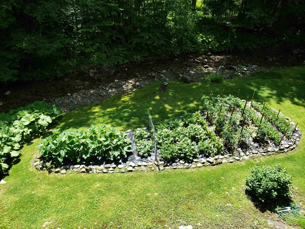107 Sugarbush Access Road Warren VT 05674