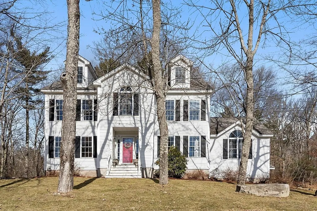 72 Lowell Road Windham NH 03087